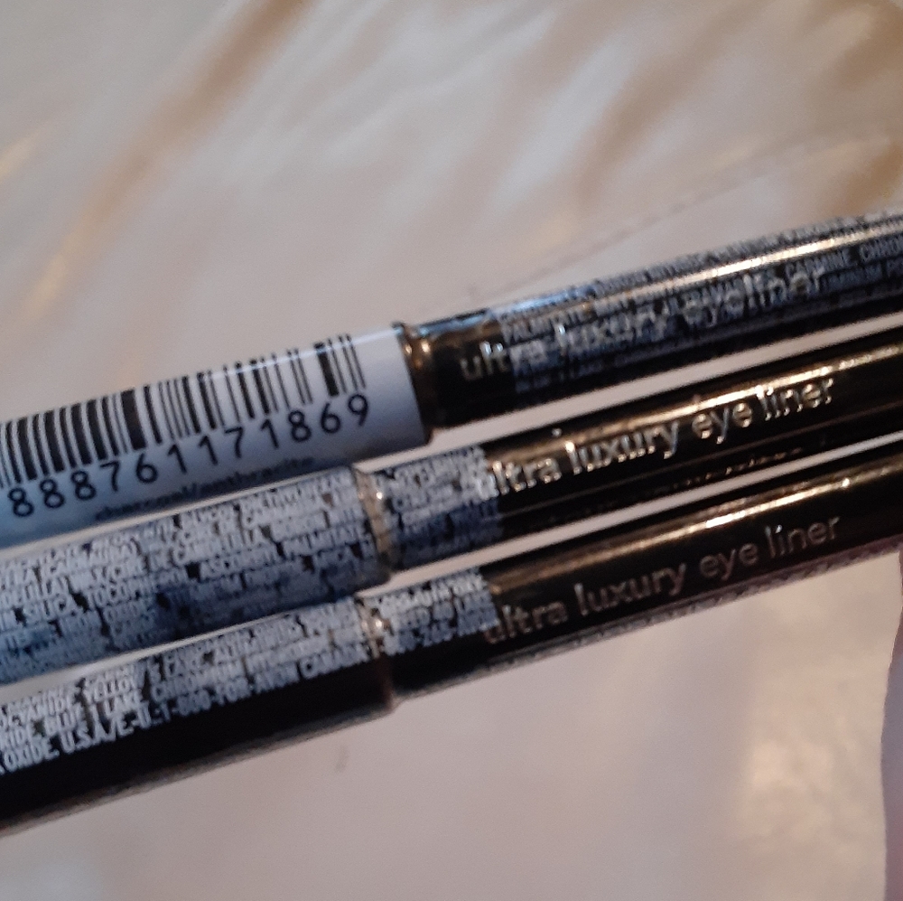 Lot of 3 Ultra Luxury Eyeliner Charcoal